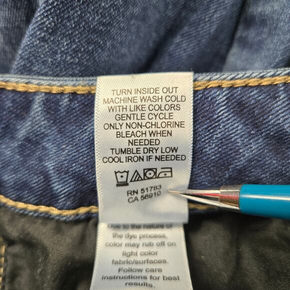 m jeans Maurices Women's Jeans Super Hi-Rise Wide Leg Button Fly size 2 Short - Picture 14 of 16